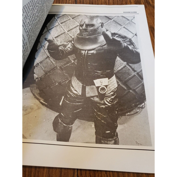 Files Magazine Spotlight on Doctor Who The Eleventh Season 11 by John Peel - Picture 6 of 6